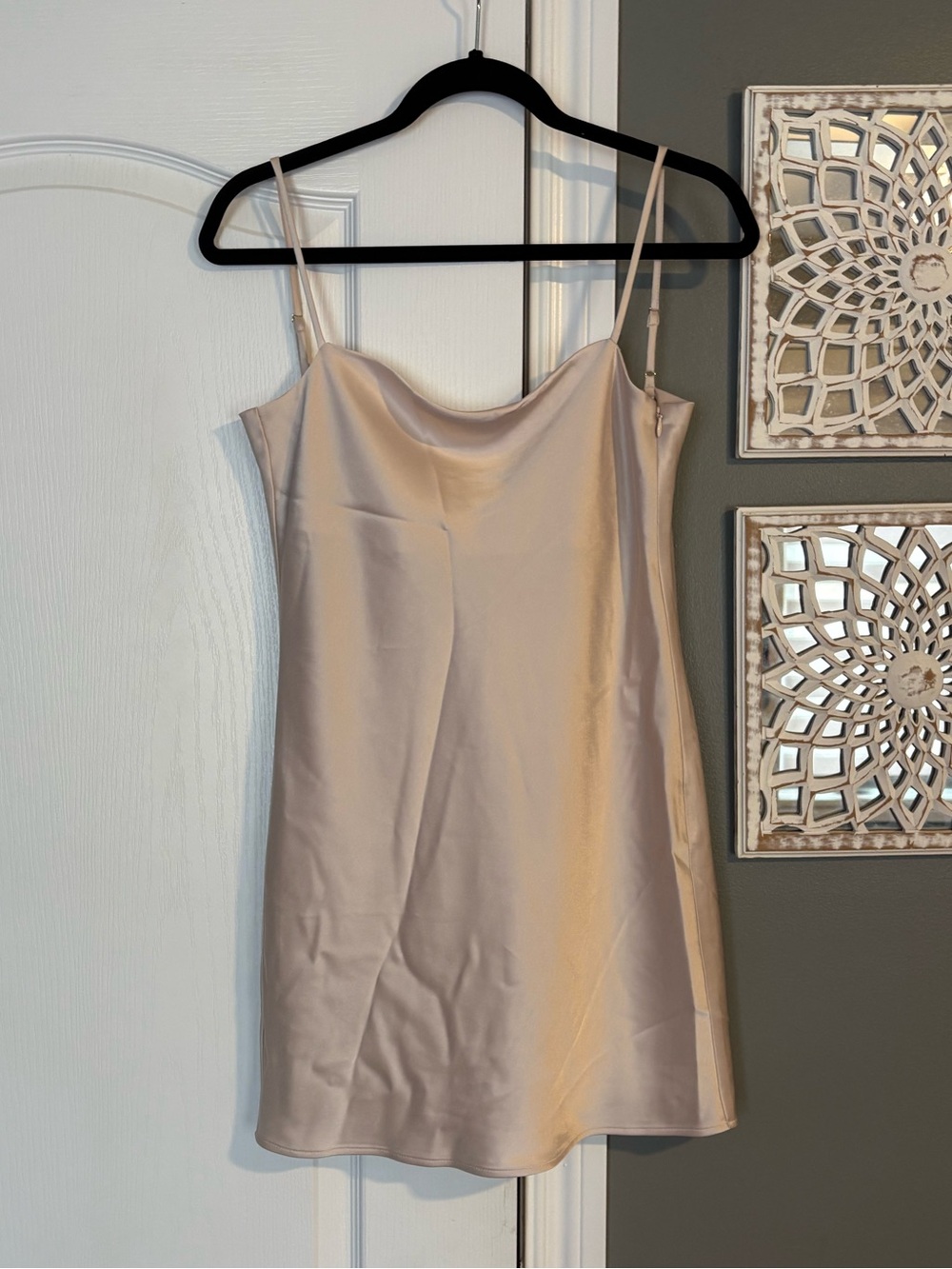 Aritzia | Babaton Slip Dress